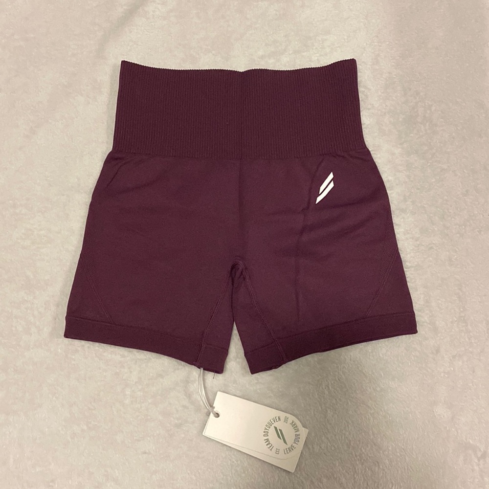 DOYOUEVEN Hyperflex Seamless Shorts